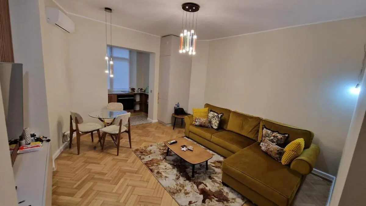 Appartement Forest Rain Suite By Sattal Boekarest Roemenië