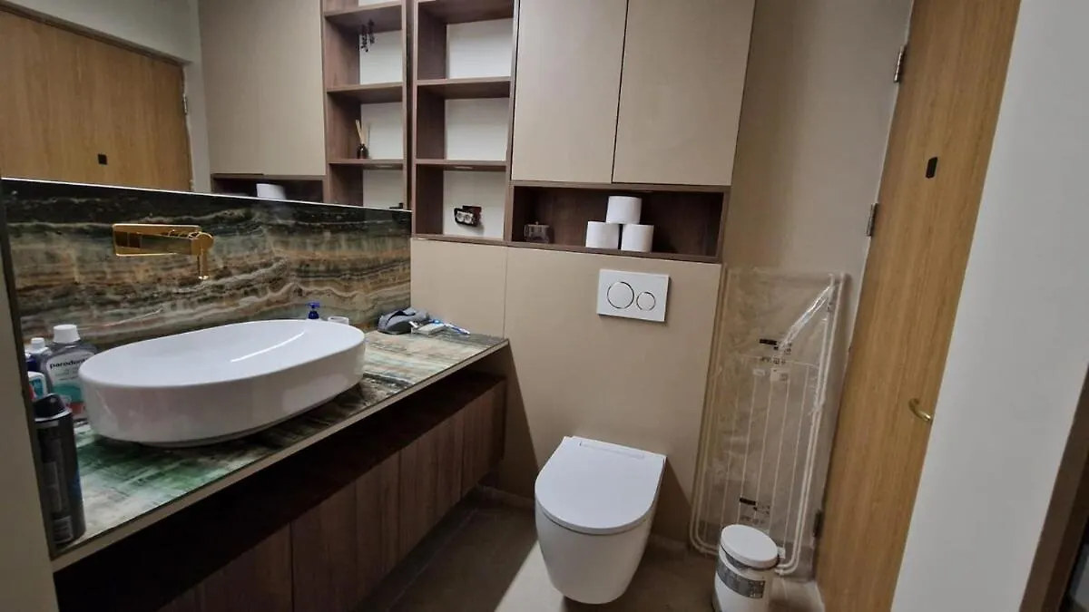 Forest Rain Suite By Sattal Bucharest Apartment